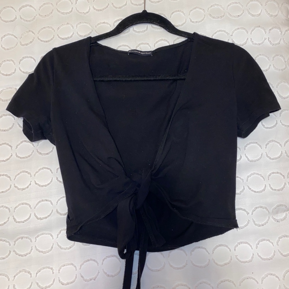 Brandy Melville cropped black shirt